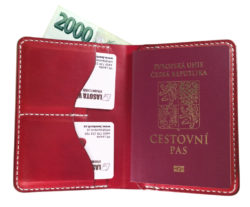 Ručně šíté kožené pozdro na doklady